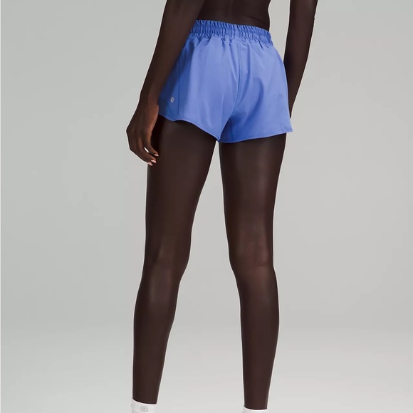Lululemon Hotty Hot Low-Rise Lined Short 2.5” - Picture 4 of 4
